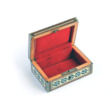 Andrew Pike - antique box